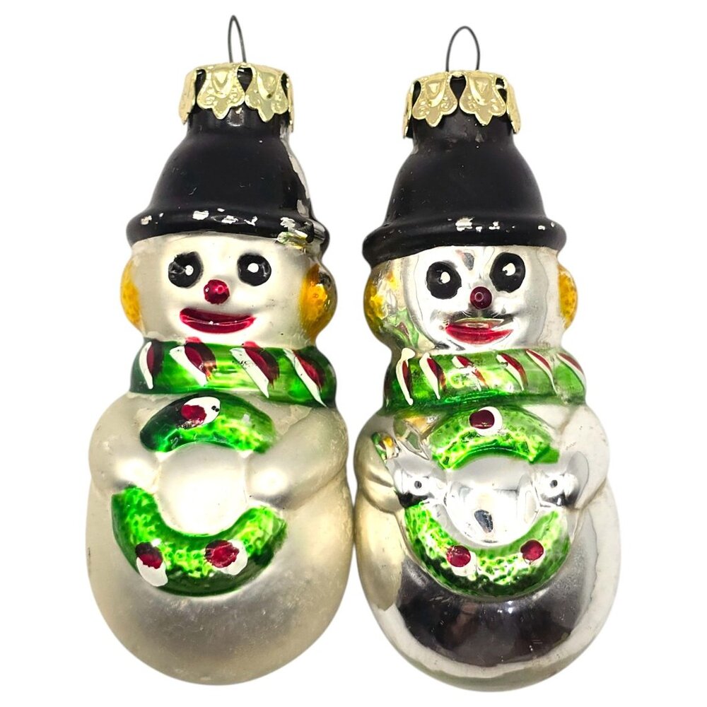 Vtg Glass Snowman Christmas Ornaments 3.5" Black Hat & Wreath Design Set Of 2